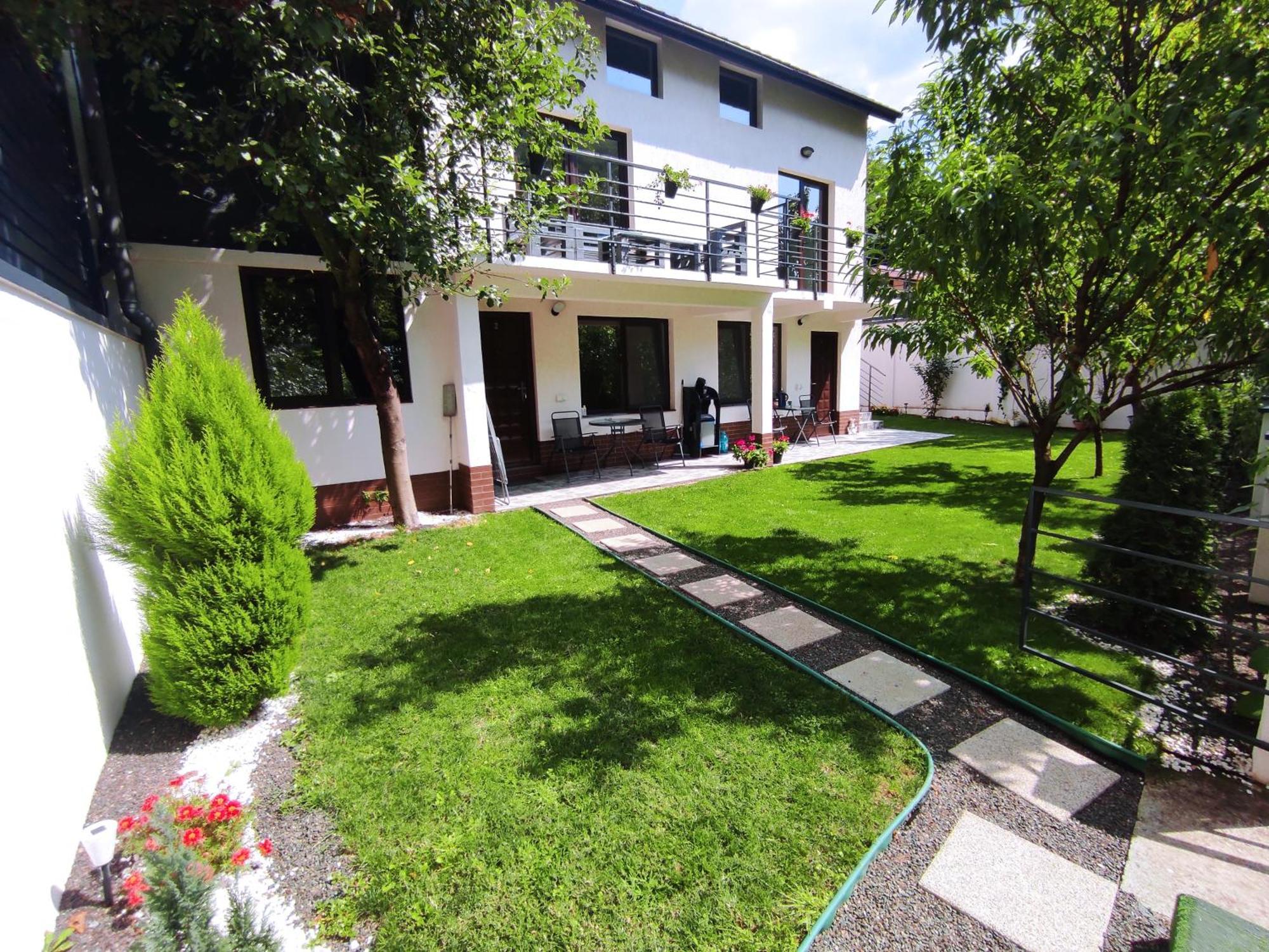 Rio Rooms Baile Herculane Bagian luar foto
